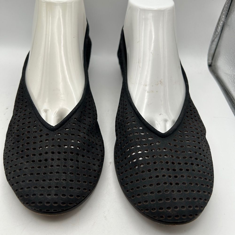 Eileen Fisher Humor Suede Ballet Flats Slip-On Black 9 1/2 perforated leather - Picture 4 of 12